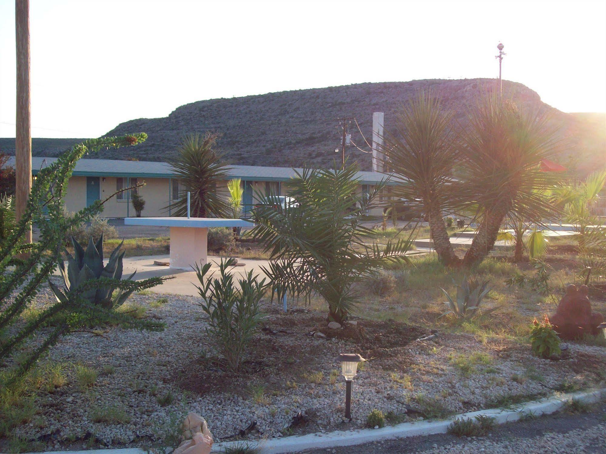 Budget Inn Sanderson Exterior foto